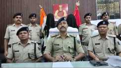 Bihar News : बिहार में शराबबंदी के बाद 'सूखे नशे' का बढ़ता जाल, मुजफ्फरपुर में नॉर्थ ईस्ट से आई लाखों की हेरोइन जब्त, दो तस्कर हुए गिरफ्तार