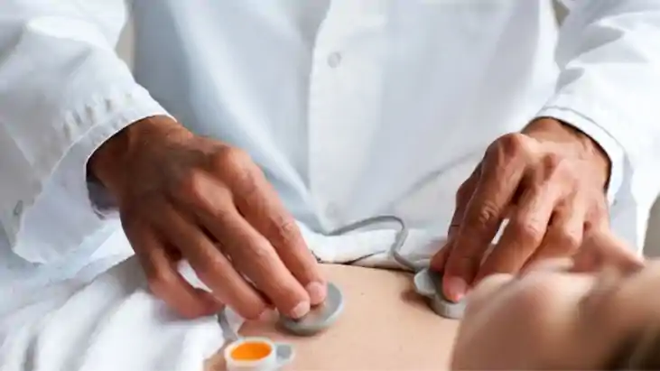 Patna PMCH Tech Accused of Molesting Woman 