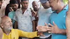 Bihar Election 2025 : जन सम्पर्क अभियान के दौरान रत्नेश सदा का लोगों ने किया विरोध, पांच साल के कार्यों का माँगा हिसाब, बैरंग वापस लौटे मंत्रीजी