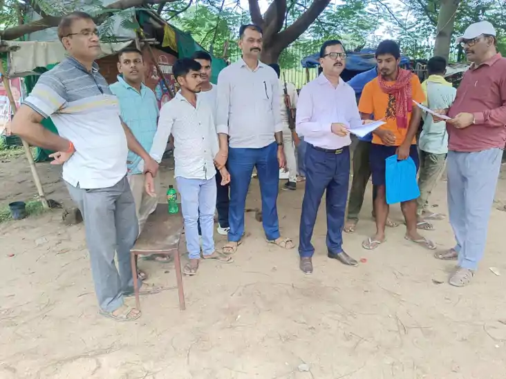 नवादा में निगरानी विभाग की कार्रवाई, राजस्व कर्मचारी का निजी