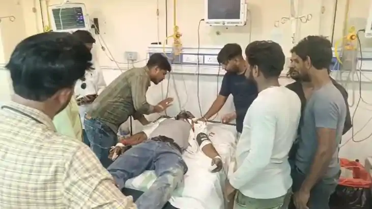 Bihar Crime News : दरभंगा में बाइक सवार दो बदमाशों ने युवक क