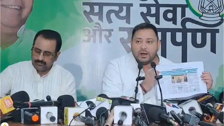 'SIR' मुद्दे पर तेजस्वी यादव का बड़ा हमला: चुनाव आयोग की निष