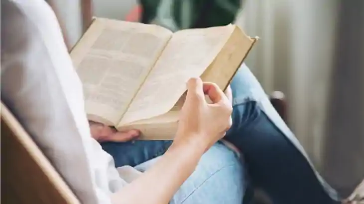 book reading