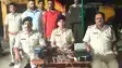 Bihar News : मोतिहारी पुलिस ने मिनी गन फैक्ट्री और जाली दस्तावेज बनाने का किया खुलासा, दो आरोपियों को मौके से किया गिरफ्तार 