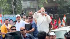 Bihar Politics : पप्पू यादव की लालू परिवार से खत्म हुई दूरियां ! पहले राजद सुप्रीमो का छुआ पैर, अब राहुल के सामने तेजस्वी को बताया ‘जननायक