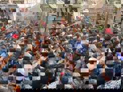 मेहंदी लगे हाथों में थमा दी मौत: रहटा की बेटी के घर पहुँचे पप्पू यादव का फूटा गुस्सा, कहा- मुझे मारने का न्योता दे रहे DGP और गृह मंत्री