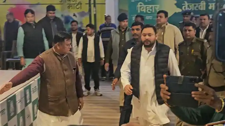 60% जनता हमारे साथ, 2026 में होगा हिसाब, तेजस्वी यादव की खुल