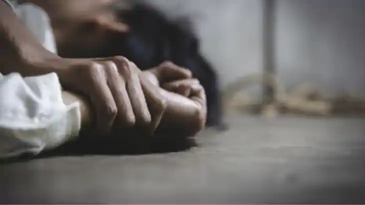 Bihar News : गया से अगवा छात्रा के साथ बदमाशों ने नालंदा में