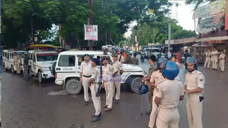 Muzaffarpur Police Warns Students Over Damage to Public Prop