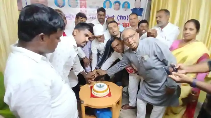 हम (से) का 11वां स्थापना दिवस धूमधाम से संपन्न, संगठन को बूथ