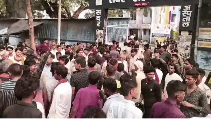 Bihar Road Accident : कैमूर में परीक्षा देने जा रहे तीन छात् Bihar Road Accident : कैमूर में परीक्षा देने जा रहे तीन छात्