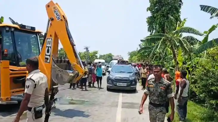 Bihar News : मोतिहारी में भीषण सड़क हादसा, पिकअप और टेंपू की