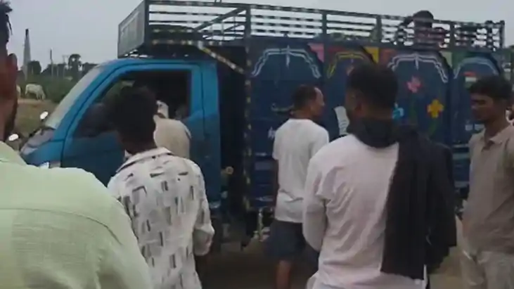 Bihar News: मां ने दो मासूम बेटियों के साथ धावा नदी में लगाई