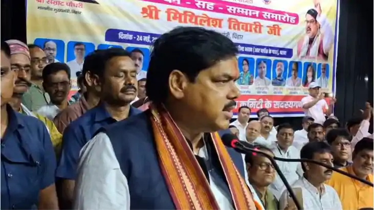 शिक्षा मंत्री मिथिलेश तिवारी का बड़ा ऐलान: 'शिक्षकों को 1 सप