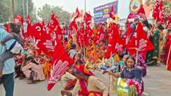 Bihar News : नालंदा में शिवनंदन नगर को हटाने की नोटिस पर मचा हंगामा, भाकपा ने समाहरणालय पर किया जोरदार प्रदर्शन