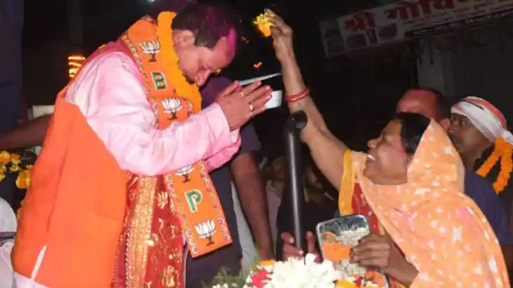 Dy CM Vijay Sinha s Gratitude Yatra 