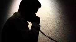 रंगदारी मांगी 