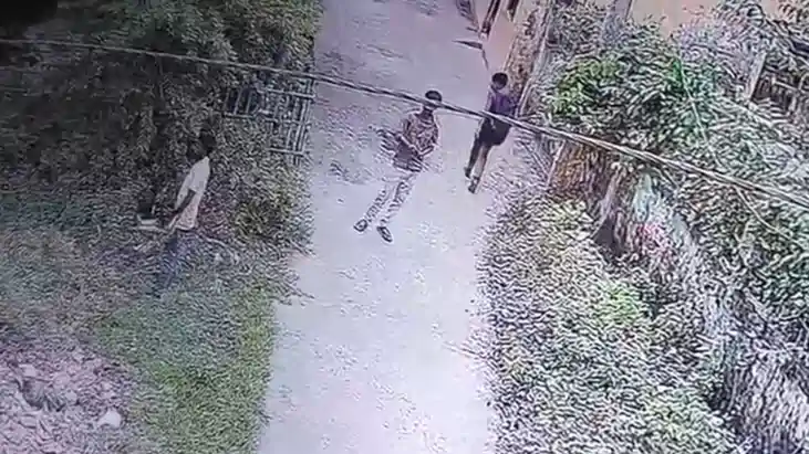 Supaul Drama Youth Held on Theft Suspicion Video Sparks Row