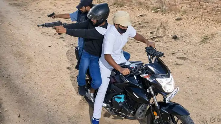 Patna Horror Ex Warden Shot  