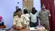 नवादा पुलिस की बड़ी कार्रवाई: ऑनलाइन लोन के नाम पर ठगी करने वाले दो साइबर अपराधी को दबोचा, 4 मोबाइल और फर्जी सिम बरामद