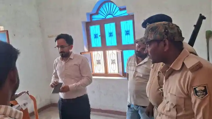 Aadhaar Center Scam Pay or No Service Raid Exposes Racket