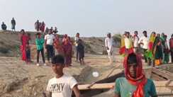 मुंडन संस्कार के दौरान मातम: गंगा में डूबने से एक ही परिवार के तीन सदस्यों की मौत