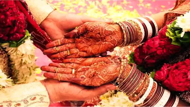Bihar News : भागलपुर में ग्रामीणों ने नाबालिग प्रेमी जोड़े की