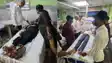 प्रदर्शन के दौरान लाठीचार्ज में घायल अभ्यर्थियों से मिले प्रदेश कांग्रेस अध्यक्ष, कहा-"छात्रों पर बर्बरता शर्मनाक"