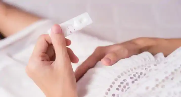 प्रेग्नेंसी टेस्ट किट