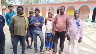 Mid Day Meal Row Shuts School for 5 Days Parents Angry