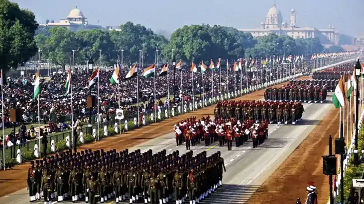Republic Day : दिल्ली में आयोजित गणतंत्र दिवस समारोह में ‘वि