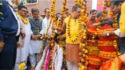 Bihar News : भाजपा प्रदेश अध्यक्ष संजय सरावगी का आरा में भव्य स्वागत, कार्यकर्ताओं ने लड्डू से तौला 