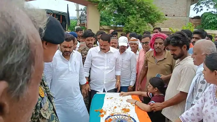 bsf jawan ajay kumar singh martyr final farewell