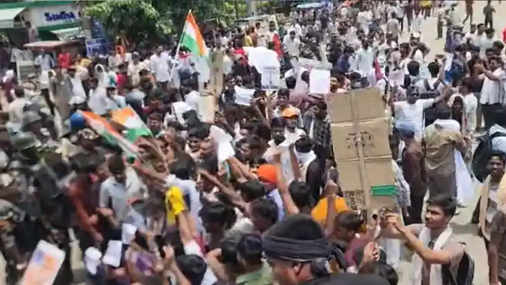 Aurangabad NEET Protest Turns Violent, Police Use Tear Gas