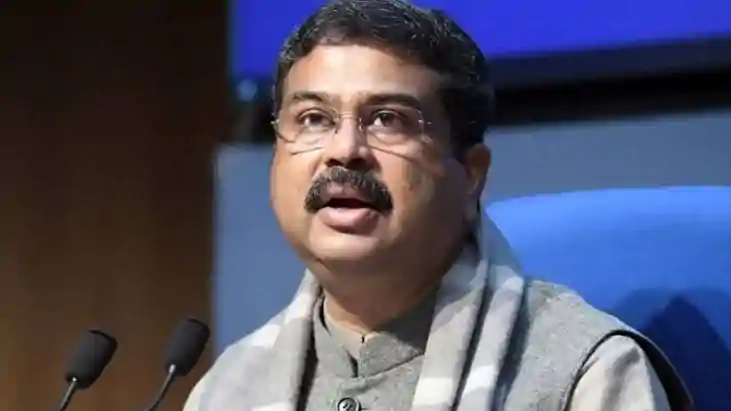 Dharmendra Pradhan resigns