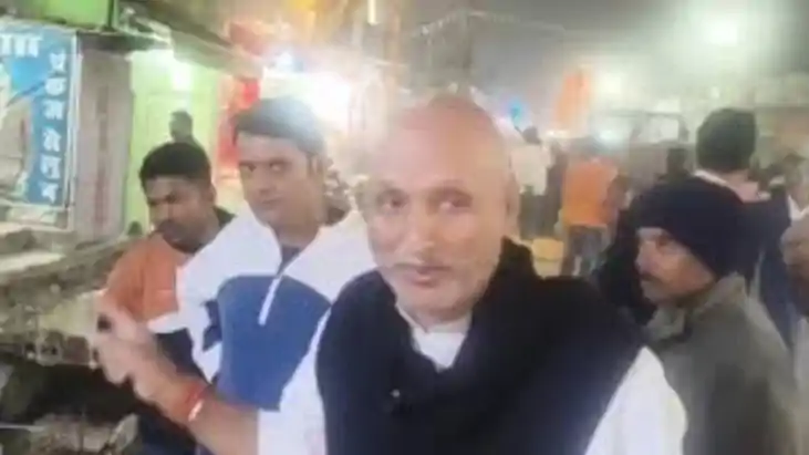 RJD MLA Chandrashekhar Slaps Worker 