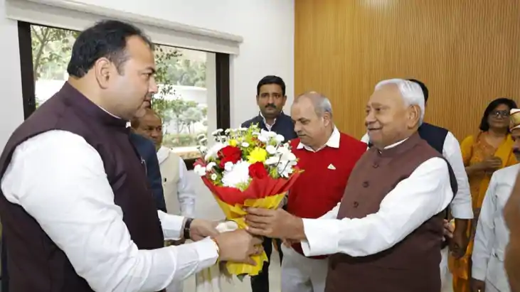 सीएम नीतीश 