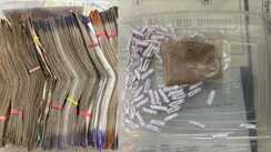 Bihar Vidhansabha Chunav 2025: चुनाव से पहले कैश समेत नशीले पदार्थों का जखीरा जब्त, दो युवक गिरफ्तार