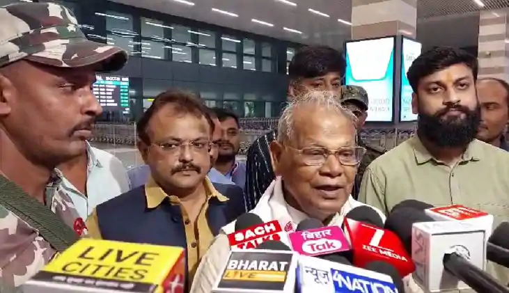 हमारी सरकार बनी तो चंद्रमा को पृथ्वी पर लाएंगे..., केंद्रीय  हमारी सरकार बनी तो चंद्रमा को पृथ्वी पर लाएंगे..., केंद्रीय