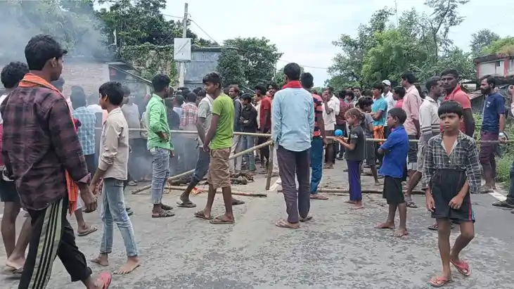 सुपौल में कुल्हाड़ी के वार से घायल अशोक मुखिया की मौत, आक्रो