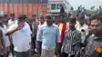 Bihar News : रोहतास में ट्रक ड्राईवरों ने सड़क जाम कर काटा बवाल, पुलिस पर अवैध वसूली का लगाया आरोप 