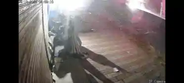 सीसीटीवी के सामने बेनकाब हुआ 'कंबल गैंग,मेडिकल दुकान को खंगाला, गल्ले से 1.25 लाख लेकर हुए चंपत!