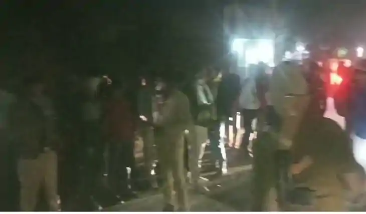 रफ्तार का कहर: अज्ञात वाहन की टक्कर से बाइक सवार की मौत, आरा