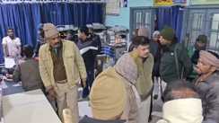 Bihar News: बिहार में अपराधियों का तांडव, बीच सड़क पर भाई के सामने युवक को गोलियों से भूना, मौत से मचा हड़कंप  