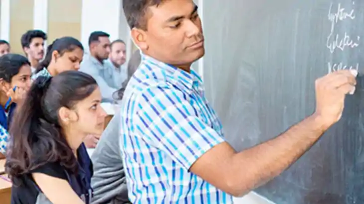 हरियाणा में असिस्टेंट प्रोफेसर बनने का सुनहरा मौका, 2424 पदो