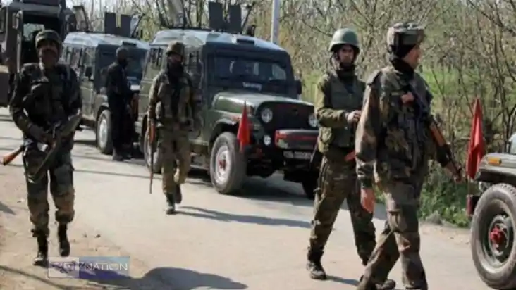 Terrorist attack - गश्ती कर रहे सेना की गाड़ियों पर आतंकियों