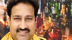Liquor Ban : ‘बंद बाटे दारू बाकी सगरो बिकाता, एसपी से बेसी दरोगा कमाता’....गीत गाकर अब भाजपा विधायक ने शराबबंदी पर उठाये सवाल 