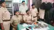 Bihar News : मोतिहारी पुलिस ने सीएसपी लूटकर भाग रहे दो बदमाशों को किया गिरफ्तार, हथियार और जिंदा कारतूस किया बरामद  