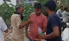 Bihar Crime - शराब ने किया घर बर्बाद, पुश्तैनी जमीन बेचने का विरोध कर रही पत्नी को शराबी पति ने धारधार हथियार से रेत दिया गला