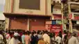 मॉल के भवन से गिरकर युवती की संदिग्ध मौत, मां ने मैनेजर पर लगाया हत्या का आरोप